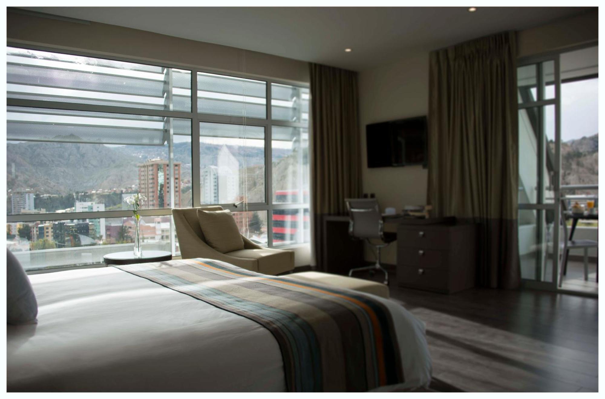 Deluxe King Room